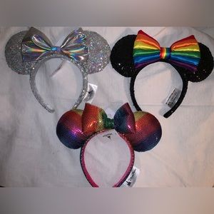 Set of 3 Disneyland Minnie Mouse ears rare to find